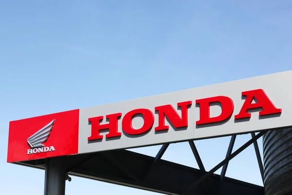 Villefranche Frankreich Mai 2020 Honda Logo Auf Einem Gebäude Honda — Stockfoto