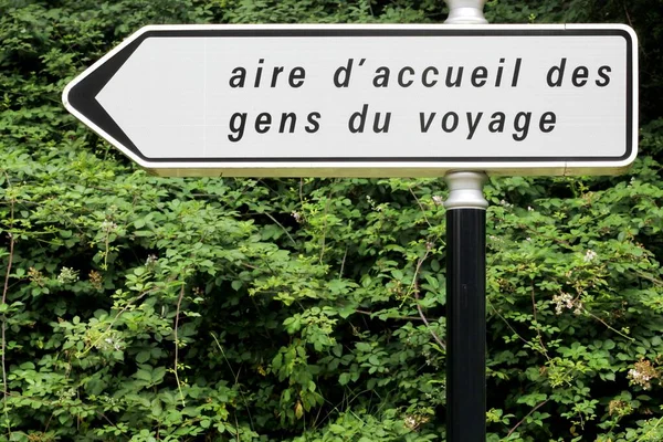 Fransa Seyahat Eden Insanlar Için Yol Işareti Alanı — Stok fotoğraf