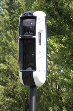 Fransa 'da yeni çoklu ihlal radar kontrolü