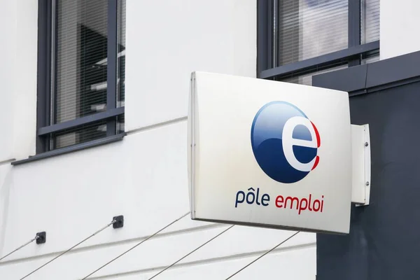 Villefranche Frankreich August 2020 Pole Emploi Logo Auf Einem Gebäude — Stockfoto