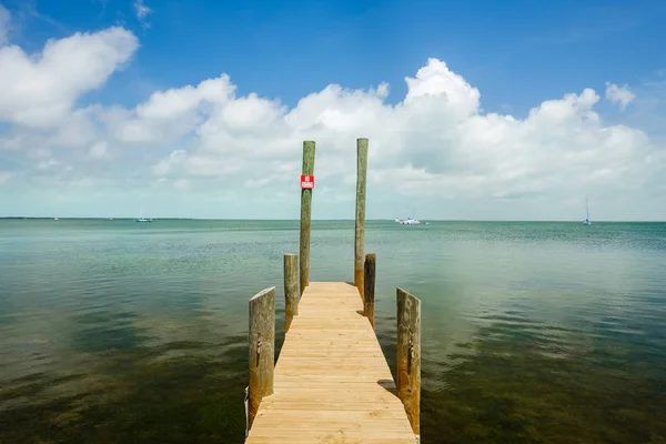 Seascape Morze Popularne Florida Keys Wzdłuż Małej Stacji Dokującej — Zdjęcie stockowe