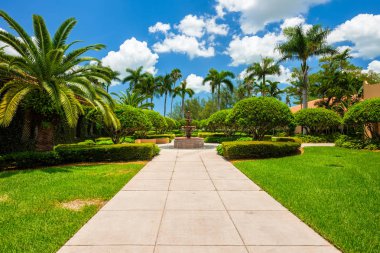 Coral Gables, Fl ABD - 4 Haziran 2018: Biltmore Hotel 1925'te inşa tarihi ve lüks Akdeniz tarzı popüler bir turistik Miami yer.