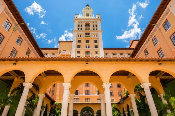 Coral Gables Eua Junho 2018 Histórico Luxuoso Estilo Mediterrâneo Biltmore — Fotografia de Stock