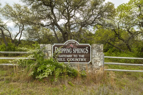 Csöpögő Springs Texas Usa Április 2016 Üdvözöljük Dripping Springs Jel — Stock Fotó