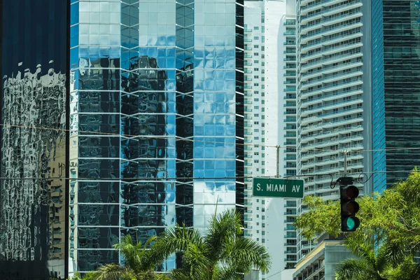 Pohled Znamení Panoráma Populární Brickell Oblasti Nedaleko Města Miami — Stock fotografie