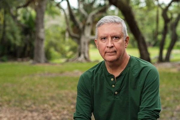 Handsome Middle Age Man Outdoor Portrait — Stock Photo, Image