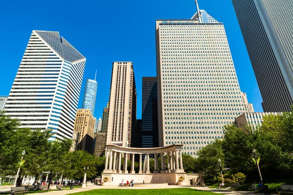 Chicago Illinois Usa August 2011 Cityscape View Millennium Park Downtown — Stock Photo, Image