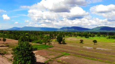 Kırsal bölgenin havadan görünüşü 