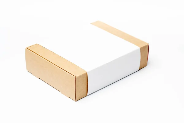 Caixa de artesanato isolado em branco com espaço de cópia — Fotografia de Stock