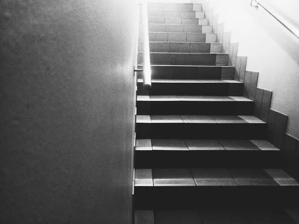 Вид Лестницу Снизу Вверх — стоковое фото
