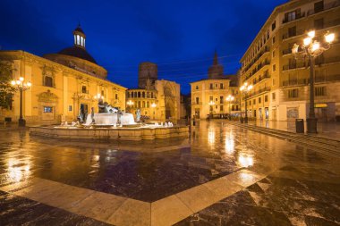 Çeşme Rio Turia Meydanı Virgin Saint Mary, Valencia Katedrali, Basilica Virgen gece çaresiz Valencia, İspanya