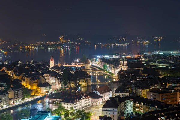 Havadan Görünümü Lucerne Eski Şehir Ahşap Şapel Köprüsü Taş Kulesi — Stok fotoğraf