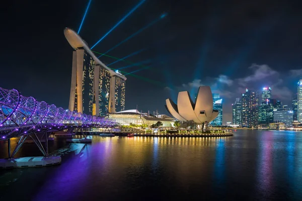 Singapur Marina Bay Nocy Miasto Singapur Pokaz Świetlny Jest Słynnym — Zdjęcie stockowe