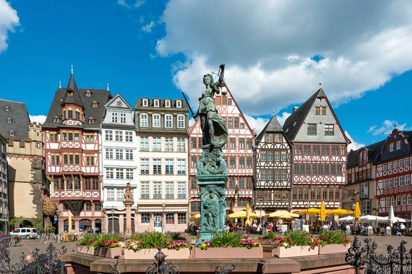 Image Frankfurt Germany Old Town Square Romerberg Justitia Statue Frankfurt — Stock Photo, Image