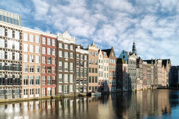 Tradiční Domy Nizozemsko Amsterdam Canal Amsterdamu Nizozemsko — Stock fotografie