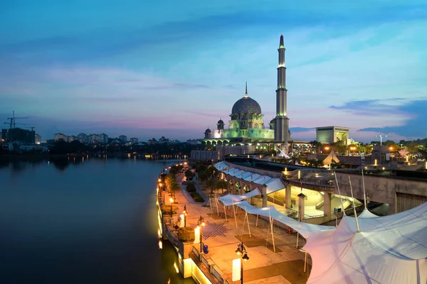 Mesquita Malásia Mesquita Putra Durante Pôr Sol Cidade Putrajaya Novo — Fotografia de Stock