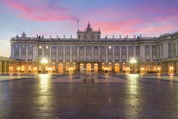 Madrid Koninklijk Paleis Een Mooie Zomerdag Bij Zonsondergang Madrid Spanje — Stockfoto