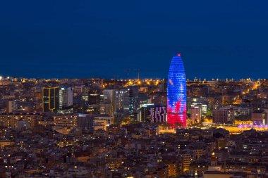 Barcelona city gökdelen ve manzarası n doğal havadan görünümü