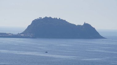 Akşamları deniz manzaralı.