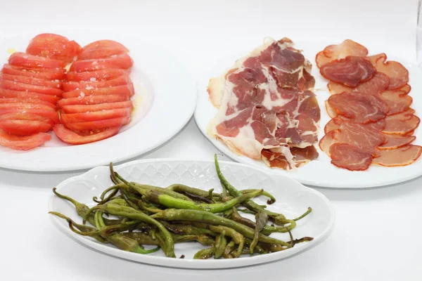 Pimentos Fritos Tomate Orgânico Com Azeite Fiambre Lombo Ibérico — Fotografia de Stock