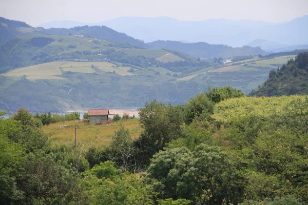 Krásná Krajina Řekou Horách — Stock fotografie