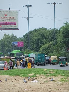 Yeni Delhi, Hindistan, 18 Ağustos 2019: Hindistan 'da Yeni Delhi sokak manzarası