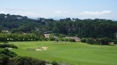 bir golf görünümünü