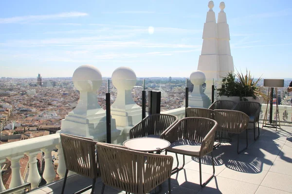 Madrid manzaralı teras