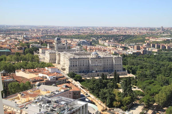 Madrid Spain August 2020 View Royal Palace Almudena Cathedral — Stock Photo, Image