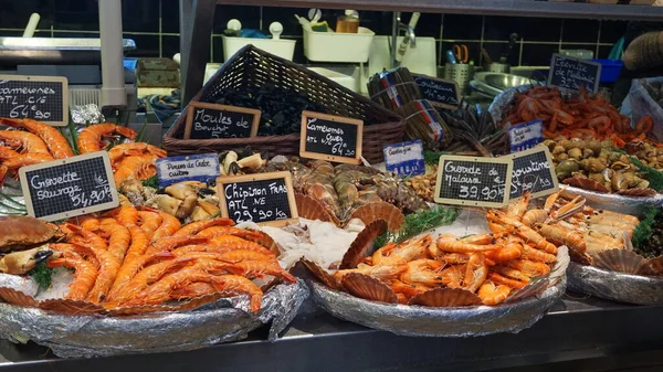 Aquitaine Frankrijk Juni 2020 Vis Zeevruchten Markt Van Biarritz — Stockfoto
