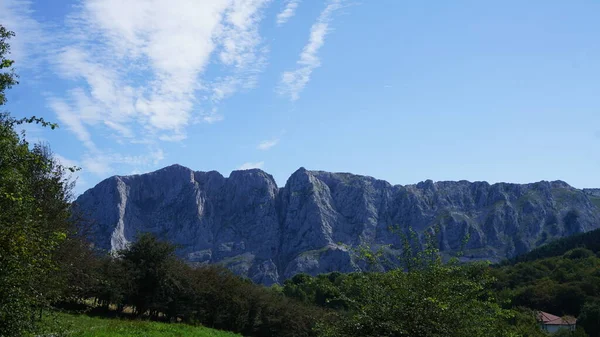 Montañas Del Parque Natural Urkiola País Vasco —  Fotos de Stock