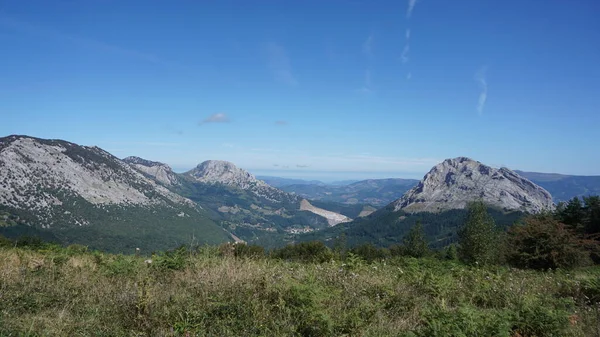Góry Parku Naturalnego Urkiola Kraju Basków — Zdjęcie stockowe