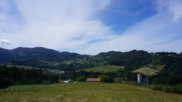 Paesaggio Rurale Montagne Deba Nei Paesi Baschi — Foto Stock