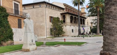 Palma de Mallorca, Balearic Adaları, İspanya, 11 Ağustos 2020: Bir yaz öğleden sonra Palma de Mallorca manzarası