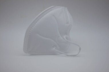 Covid 19 'a karşı korumak için beyaz FP2 maskesi