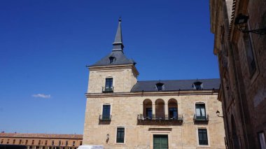 Lerma, Burgos, İspanya, 10 Eylül 2020: Lerma Ulusal Parador 'un görüntüsü