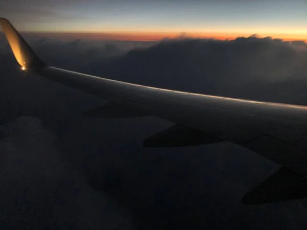 Dallas Usa September 2020 Landschaft Eines Sonnenuntergangs Mit Dem Flugzeugflügel — Stockfoto