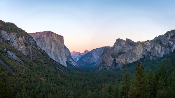 Parque Nacional Vale Yosemite Durante Vista Por Sol Vista Túnel — Fotografia de Stock