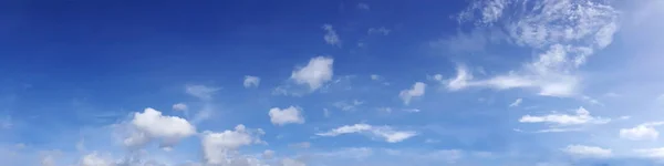 Cielo Panorámico Color Vibrante Con Nube Día Soleado Hermosa Nube — Foto de Stock