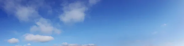 Céu Panorama Com Nuvem Dia Ensolarado Nuvem Cirro Bonita — Fotografia de Stock