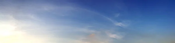 Cielo Panorámico Con Nube Día Soleado Hermosa Nube Cirros —  Fotos de Stock