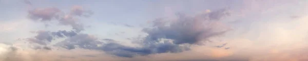 Alacakaranlık Saat Bulut Ile Dramatik Panorama Gökyüzü Panoramik Görüntü — Stok fotoğraf