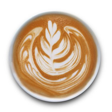 Beyaz arka planda yalıtılmış Latte sanat kahve bir kupa üst görünümü.