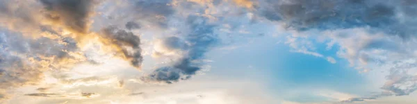 Céu Panorâmico Dramático Com Nuvens Nascer Sol Pôr Sol Imagem — Fotografia de Stock