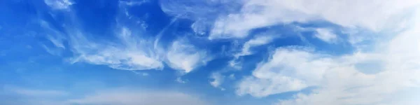Μπλε Ουρανό Πανόραμα Σύννεφο Μια Ηλιόλουστη Μέρα Όμορφη 180 Μοίρες — Φωτογραφία Αρχείου