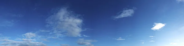 Panorama Himmel Med Vackra Moln Solig Dag Panoramabild Med Hög — Stockfoto