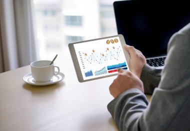 Büyüme kavramı Kripto Döviz Alım Bitcoins blockchain teknoloji Finansal altın Bitcoins merdiven