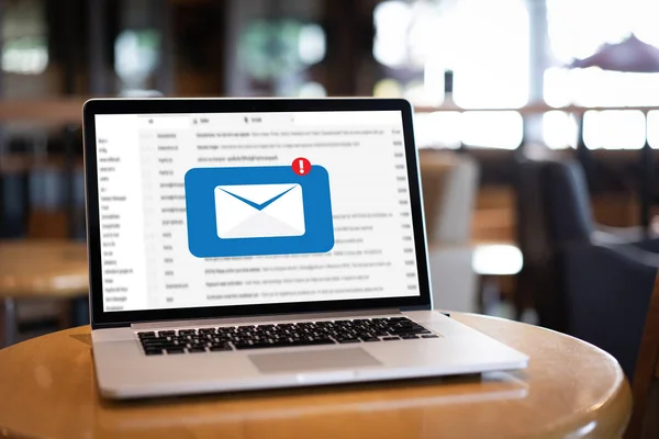 Mail Communicatie Verbindingsbericht Aan Mailing Contacten Telefoon Global Letters Concept — Stockfoto