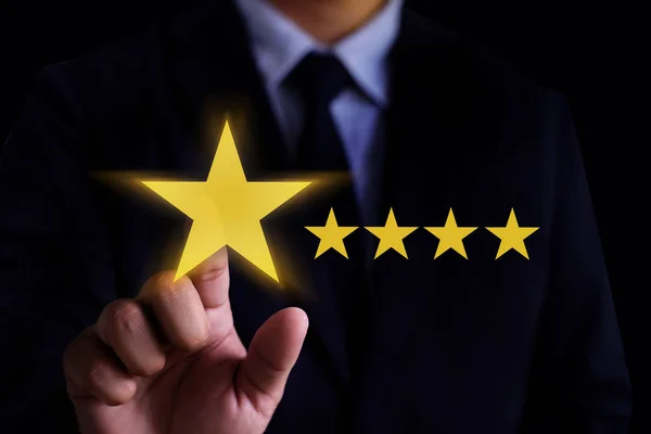 Mann Glücklich Kunden Geben Fünf Sterne Bewertung Erfahrung Kundenservice Und — Stockfoto