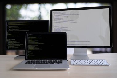 Gelişmekte olan programlama teknolojileri Web Tasarım Online teknoloji çalışma programcı